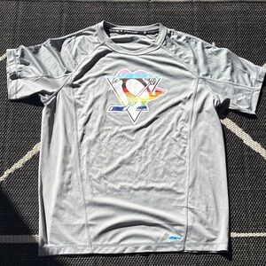 Pittsburgh penguins fanatics men’s NHL tee - large